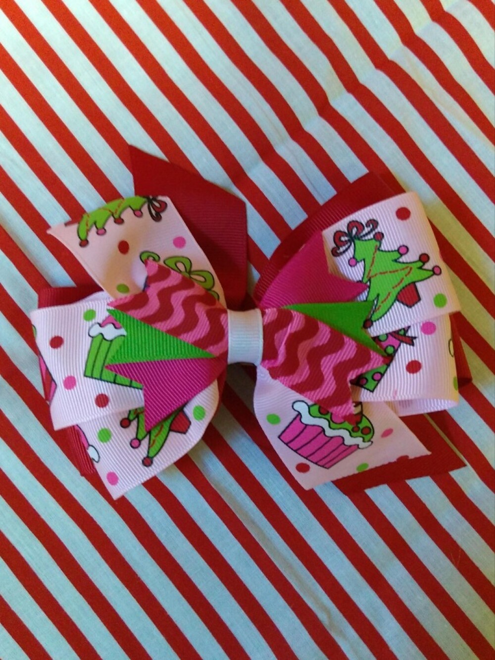 Handmade Boutique Christmas Cupcake Stacked Hair Bow 🎄